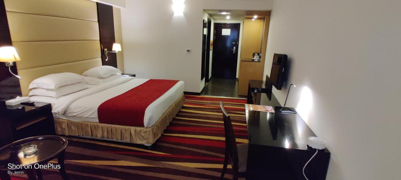 Nehal Hotel Abú Dhabí Exteriér fotografie