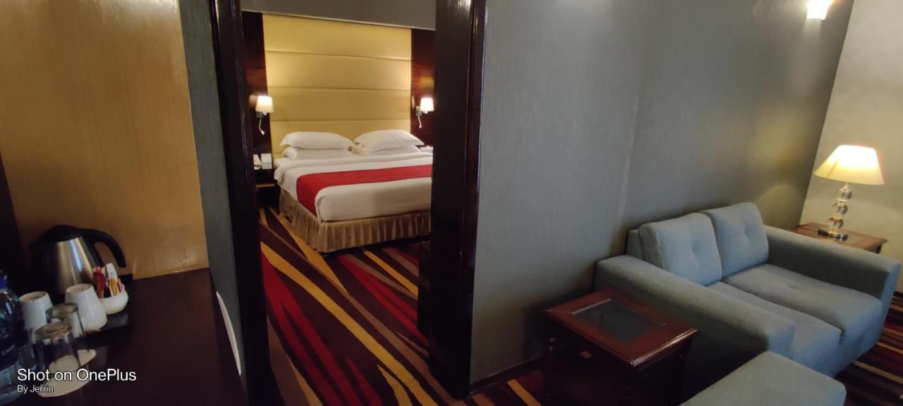 Nehal Hotel Abú Dhabí Exteriér fotografie