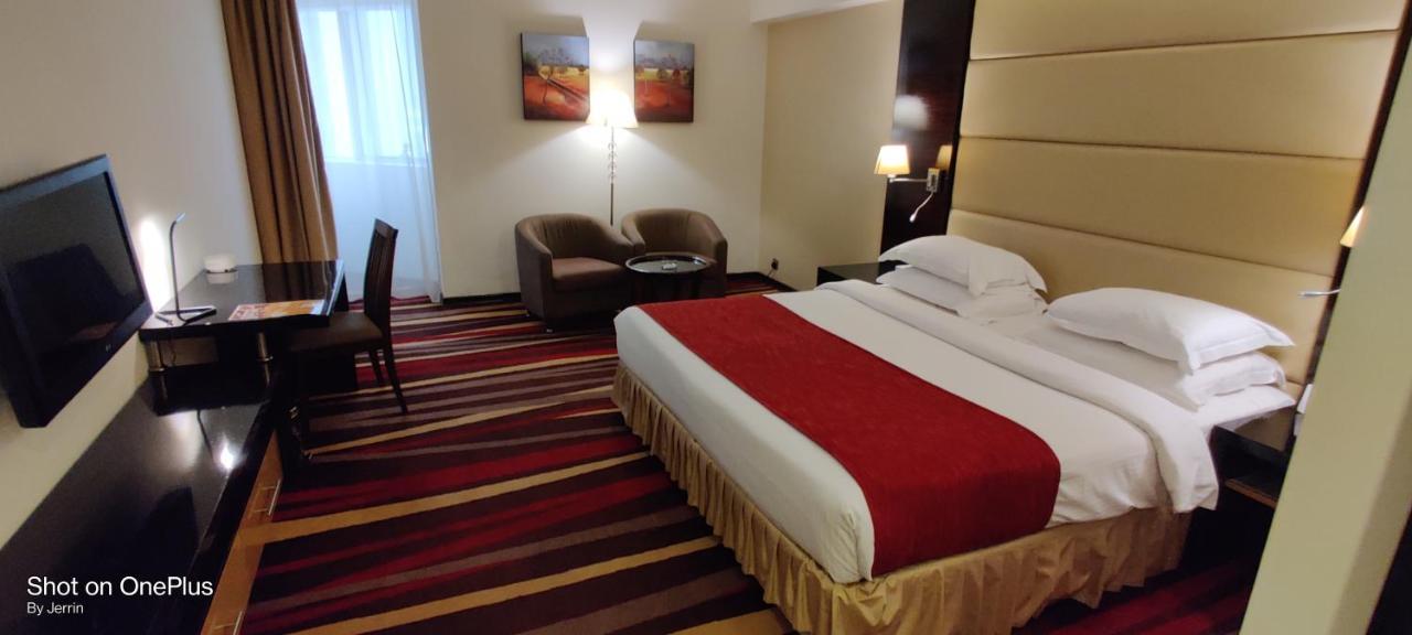 Nehal Hotel Abú Dhabí Exteriér fotografie
