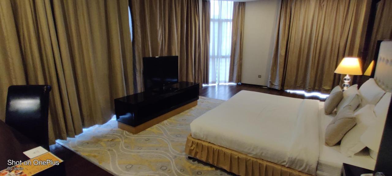 Nehal Hotel Abú Dhabí Exteriér fotografie